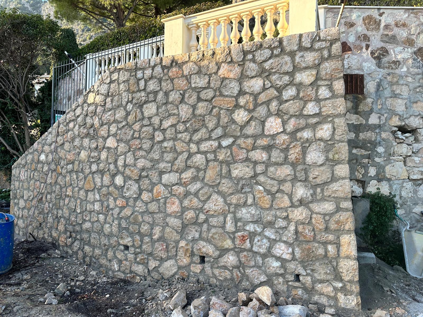 Muro in pietra